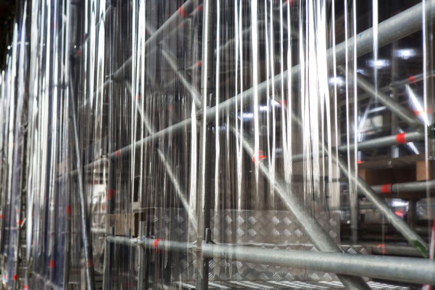 2014 FW Miu Miu 巴黎大秀 · 网格结构重构空间-15