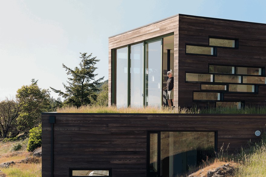 Four Stacked Boxes Defining Modern Family House in San Juan Island-13