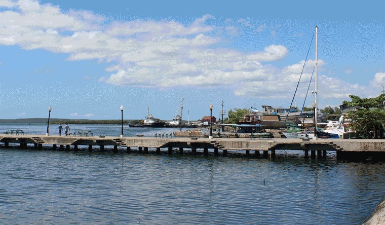 海洋之城的白色三棱镜-27