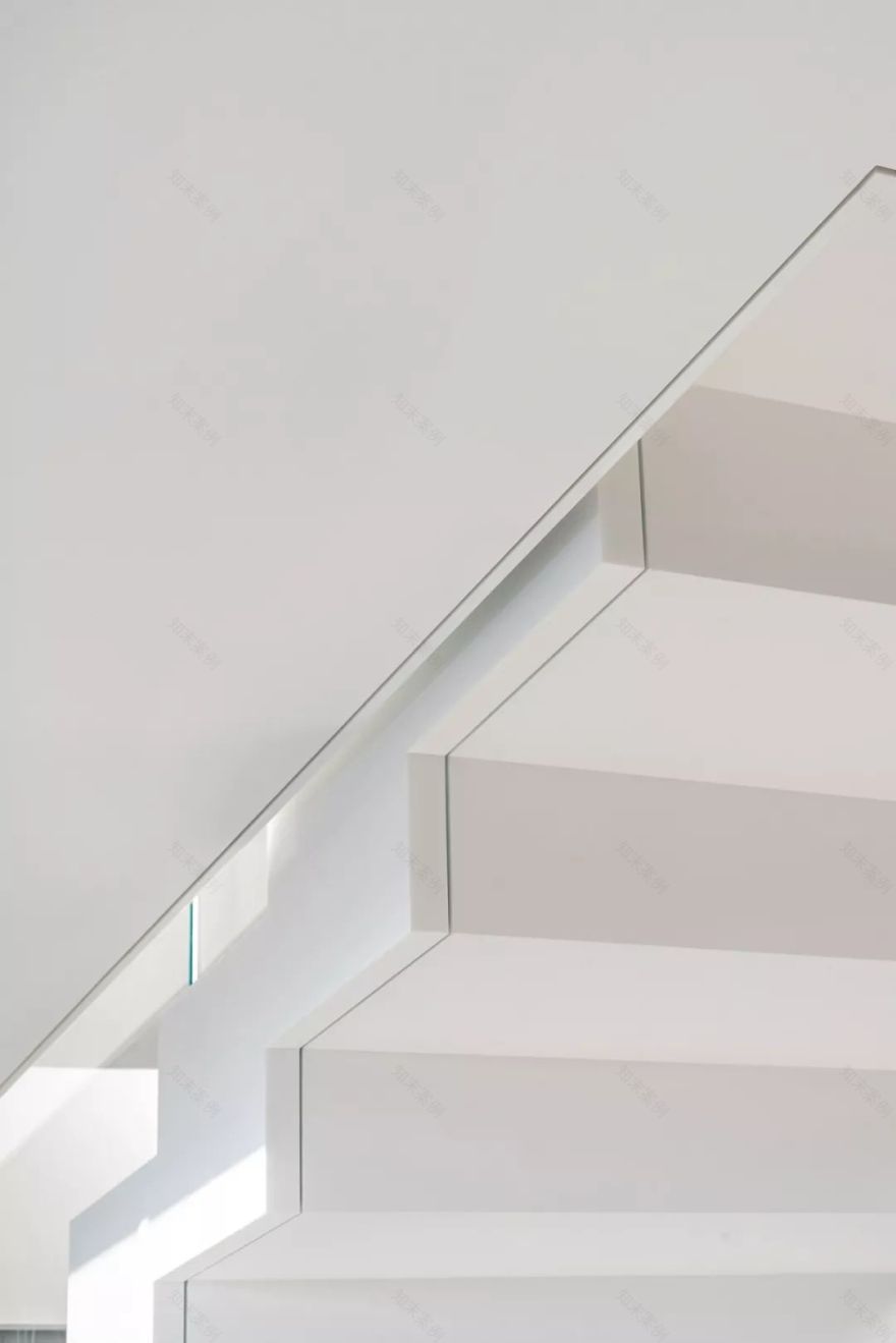 MONO architects 打造顶层公寓,诠释自由空间与光线之美-69