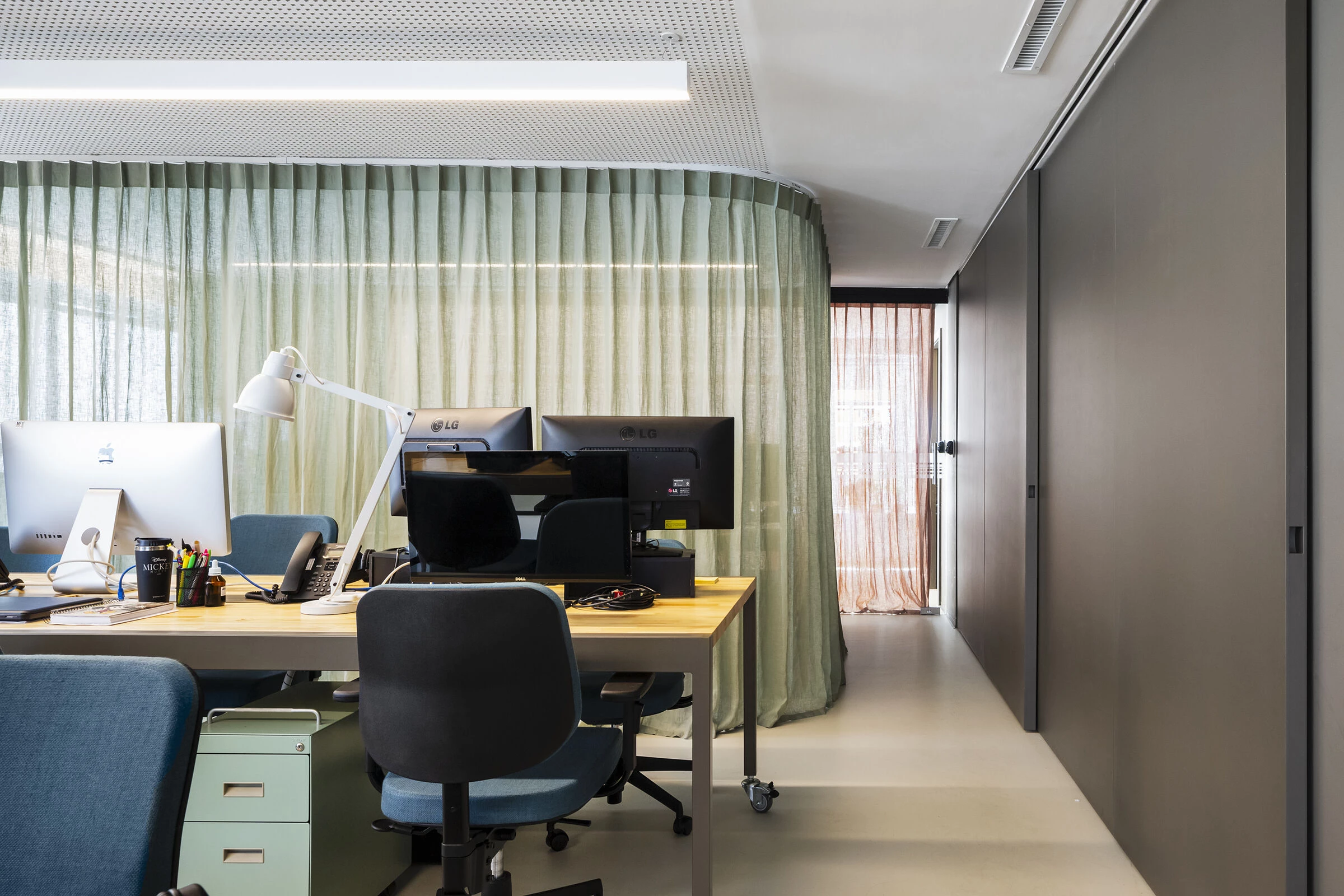 Maria Farinha Filmes 总部办公室丨巴西圣保罗丨+K Architects-17