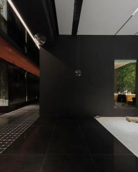 厦门地下餐厅融入天然氧吧，打造轻灵惬意就餐氛围