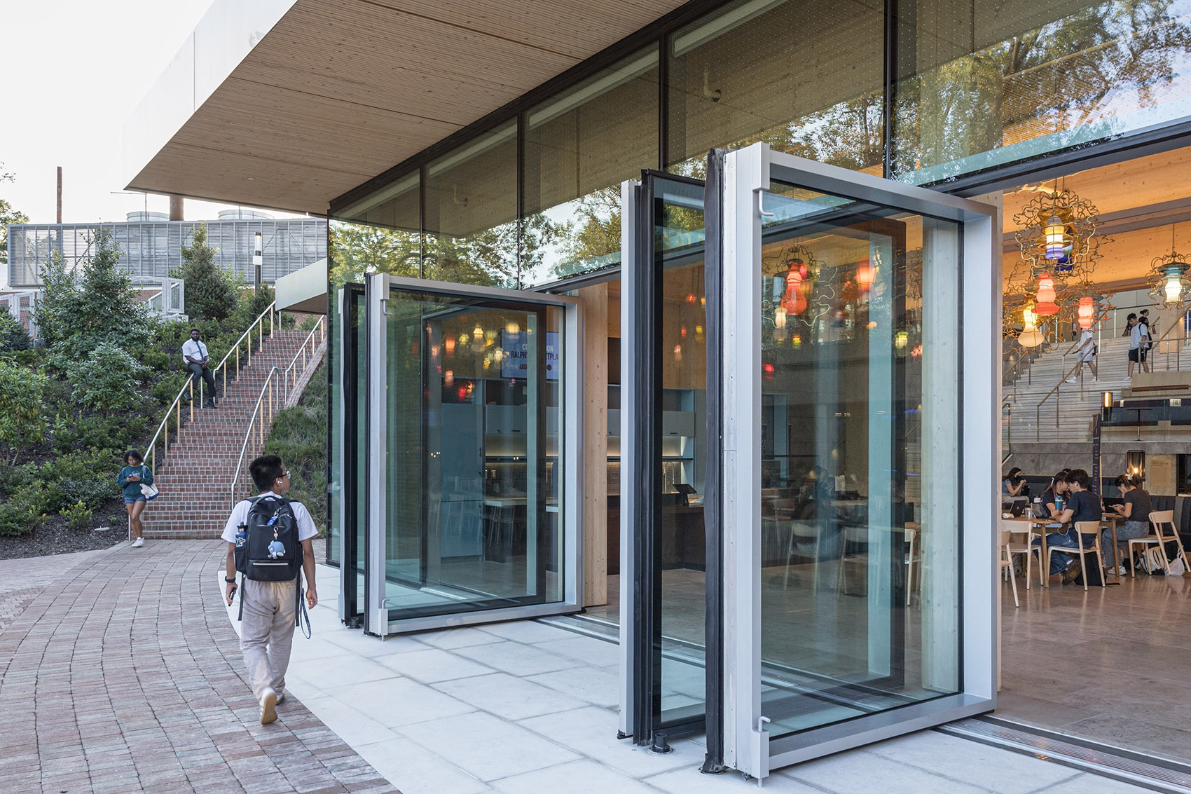 约翰·霍普金斯大学Bloomberg学生中心丨美国巴尔的摩丨BIG-74