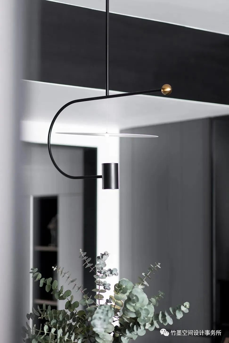 简约黑白灰,打造自然舒适家居空间-18