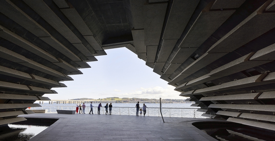 V&A Dundee 博物馆 | 隈研吾的苏格兰自然灵感之作-30