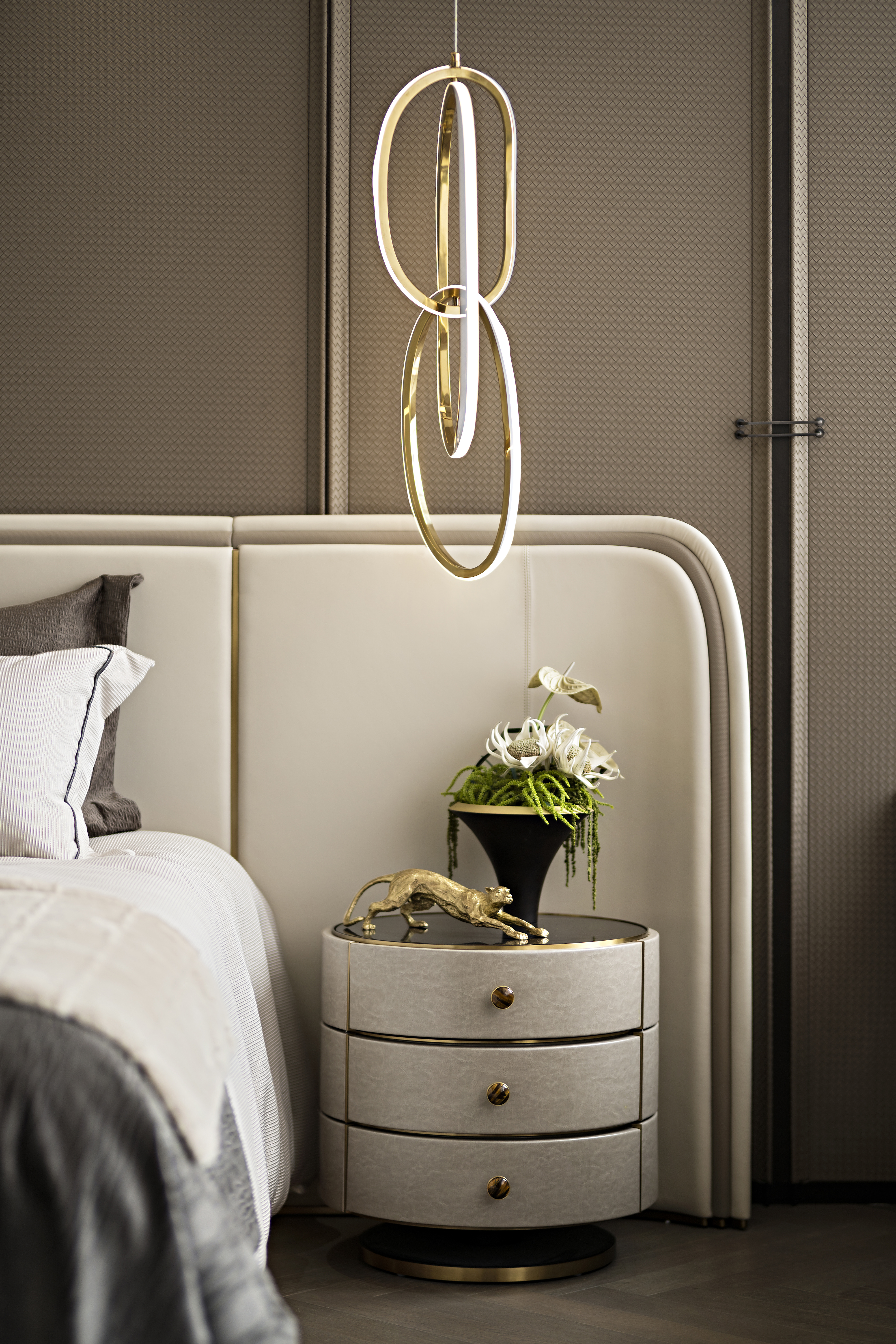 深圳盘石设计 | 260㎡黑金格调，邂逅内敛与奢华！-17