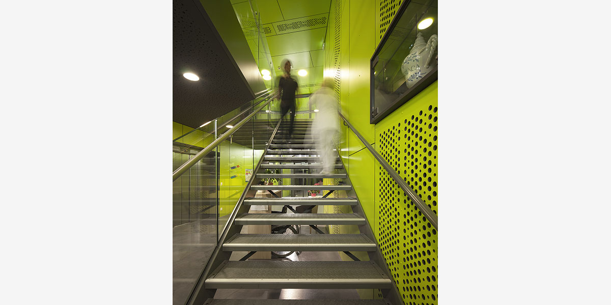 SSR furtif au pied d'un château - CoCo architectureCoCo architecture-16