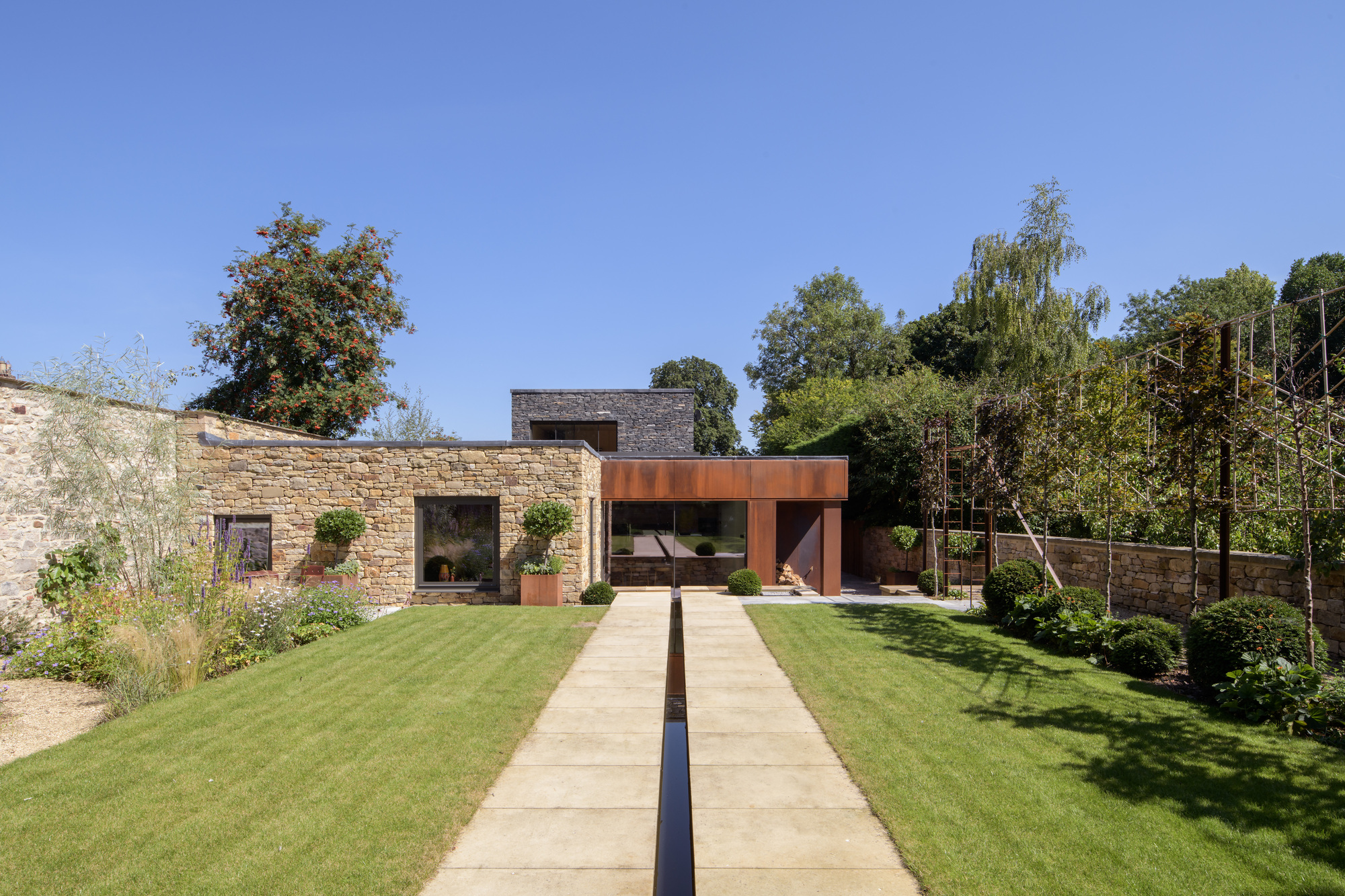 哈什豪斯丨英国丨Elliott Architects-19