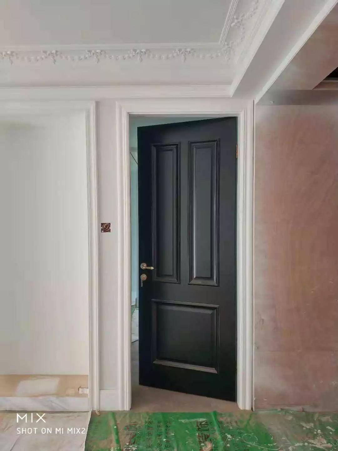 南京现代混搭风格客厅,360°旋转电视架酷炫登场-68