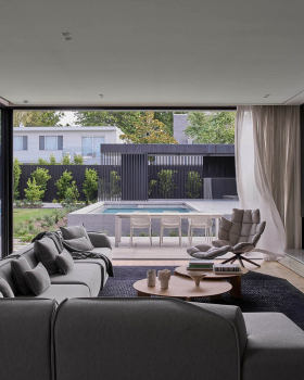 山顶住宅 / 山峰之屋丨澳大利亚丨Emma Tulloch Architects
