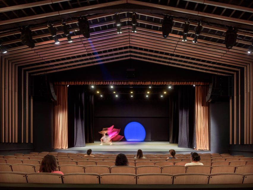 洛杉矶艺术中心翻新丨美国洛杉矶丨AUX Architecture-24