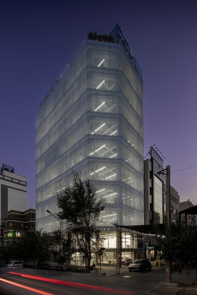 白装修办公楼丨伊朗德黑兰-39