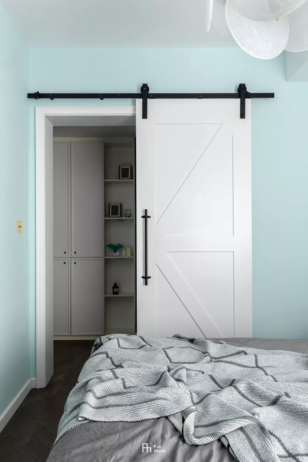 成都二手房改造 | FunHouse 方室设计,用色彩定义仲夏-64