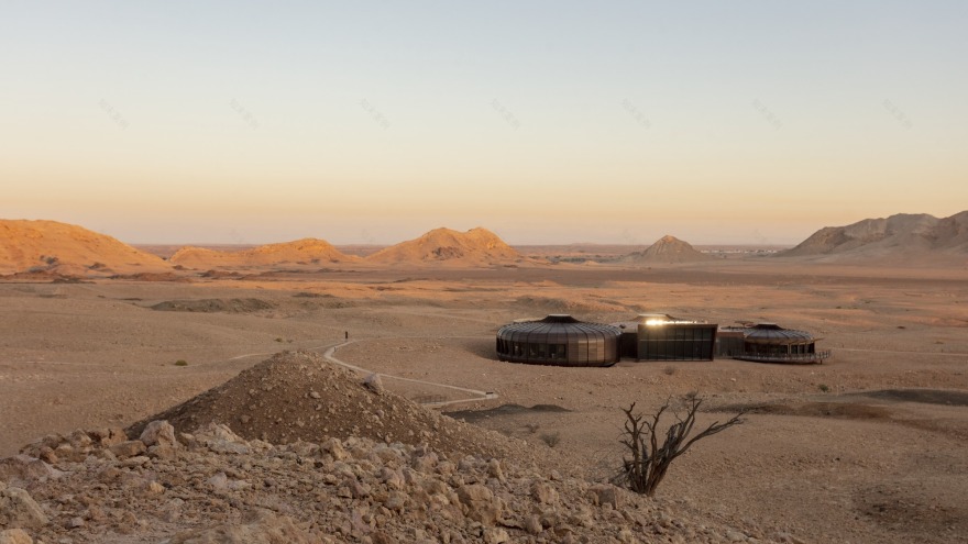 The Buhais Geology Park Interpretive Centre / Hopkins Architects-15