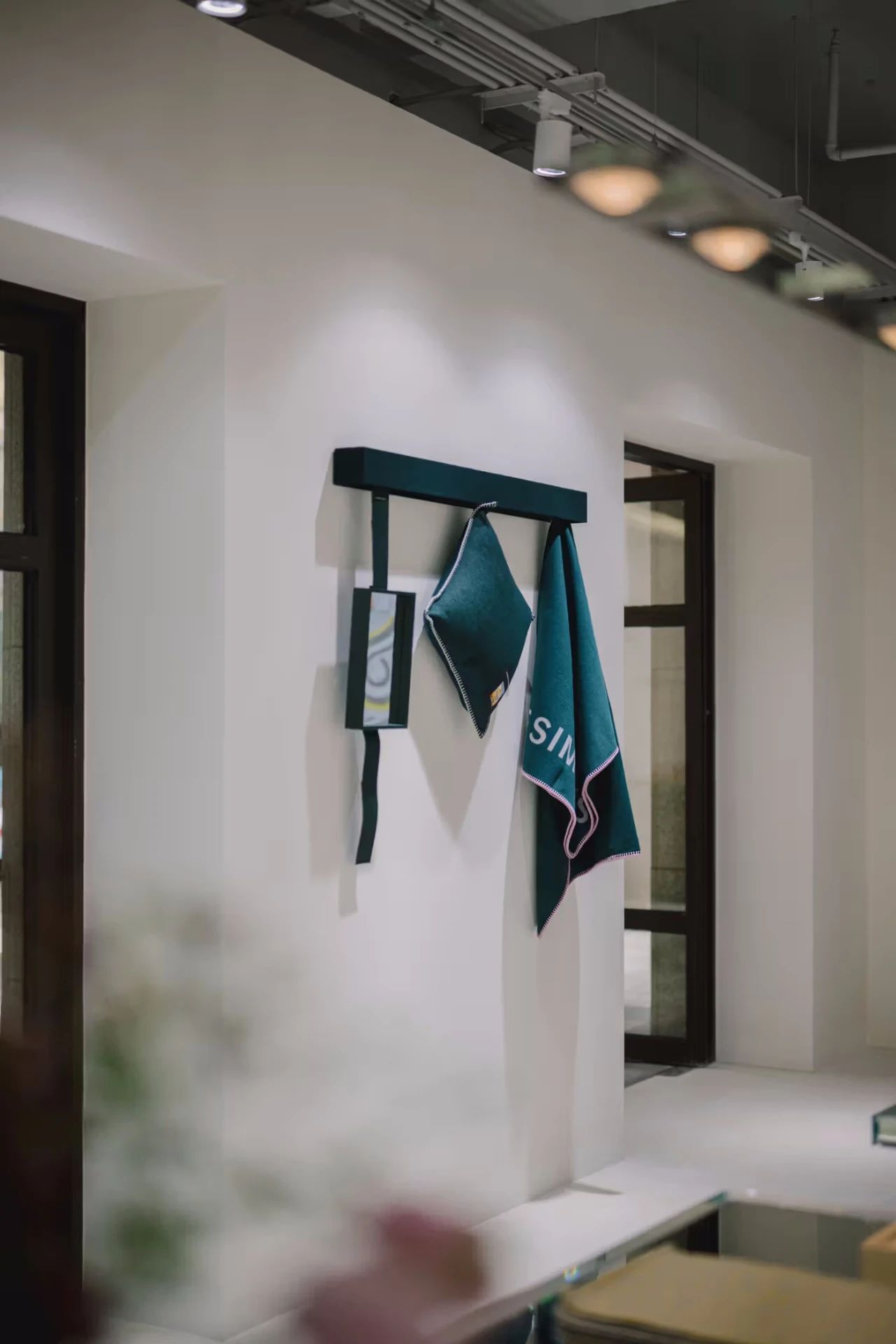 零售空间设计,赋予室内装饰以独特而新颖的视角-7