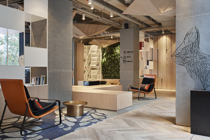 上海虹桥枢纽国展中心亚朵酒店——“与自然共生”的设计理念-14