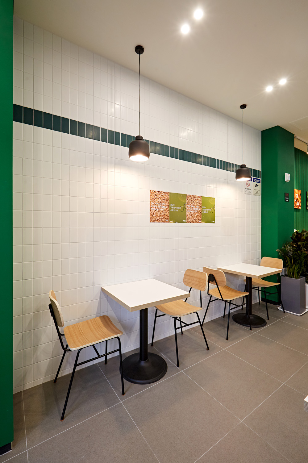 绿意盎然的韩国餐厅 | 自然的味道与现代设计-11