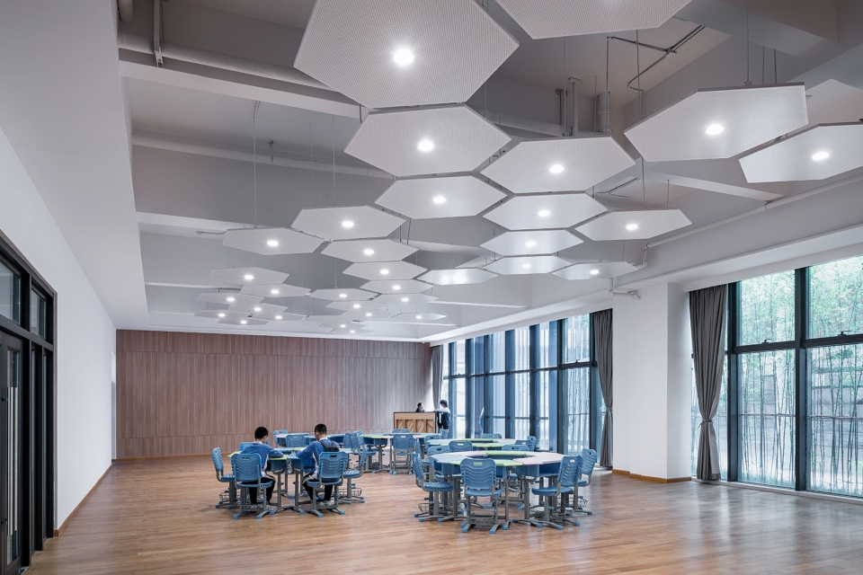 华中师范大学附属龙园学校 | 绿色校园，互动空间-78