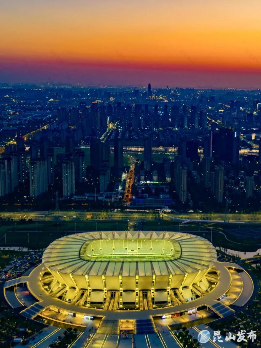 gmp新闻|“苏超”第5轮比赛(苏州队VS扬州队)于昆山奥体中心举行-0