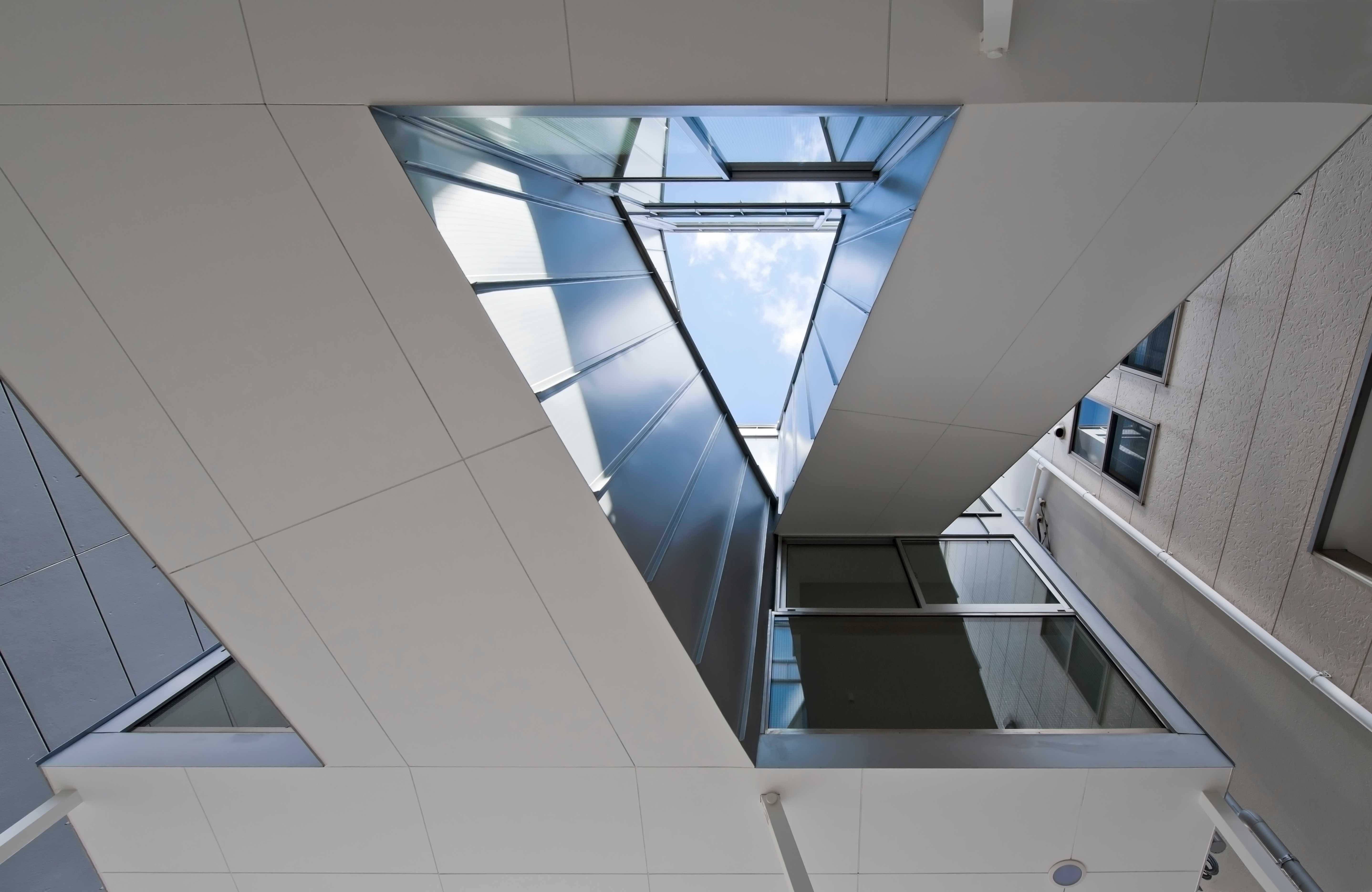 空中舞动的住宅 | 大阪市中心的三维居住空间-12