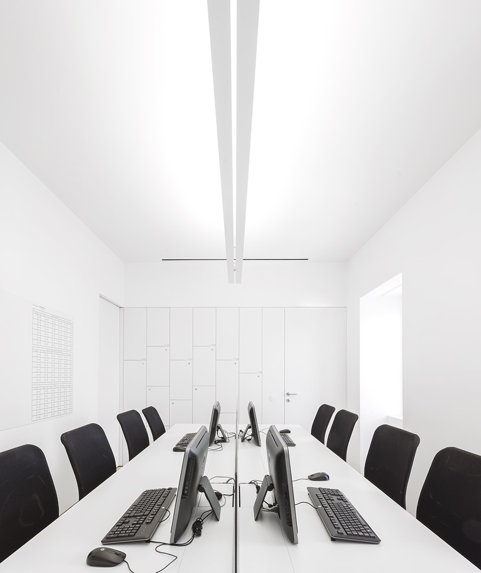 Sotheby&s房地产新总部，葡萄牙卡沃埃罗 / CORREIA/RAGAZZI ARQUITECTOS-21