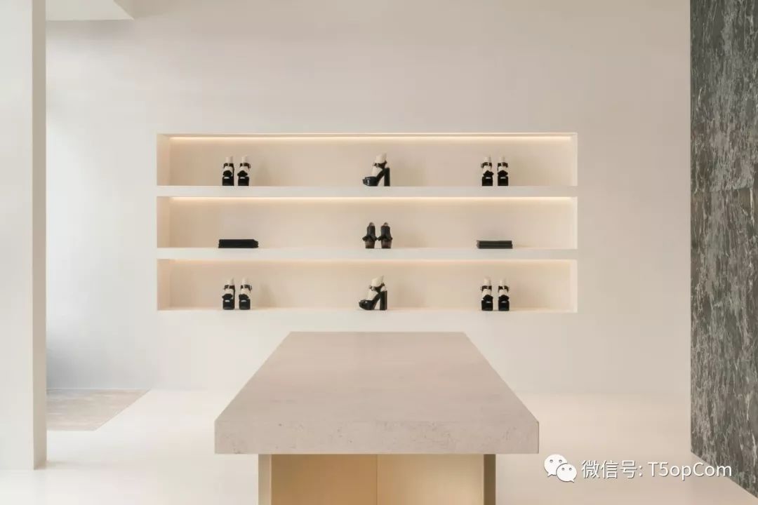 Dice Kayek第一家巴黎精品店 / BERNARD DUBOIS-13