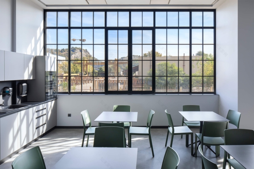 保加利亚 Alumina Elit 办公室丨Cache atelier-16