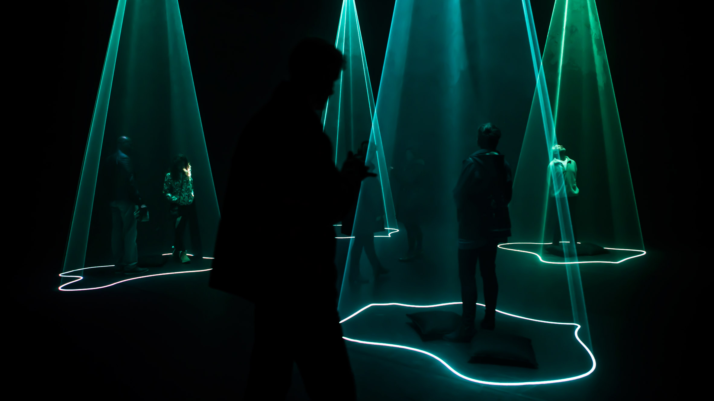Audiovisual installation transforms emotions into beams of light-0