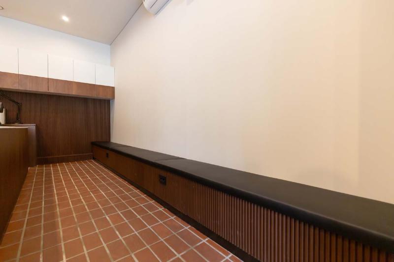 首尔 8 坪咖啡厅 精致室内设计展现个性魅力-11