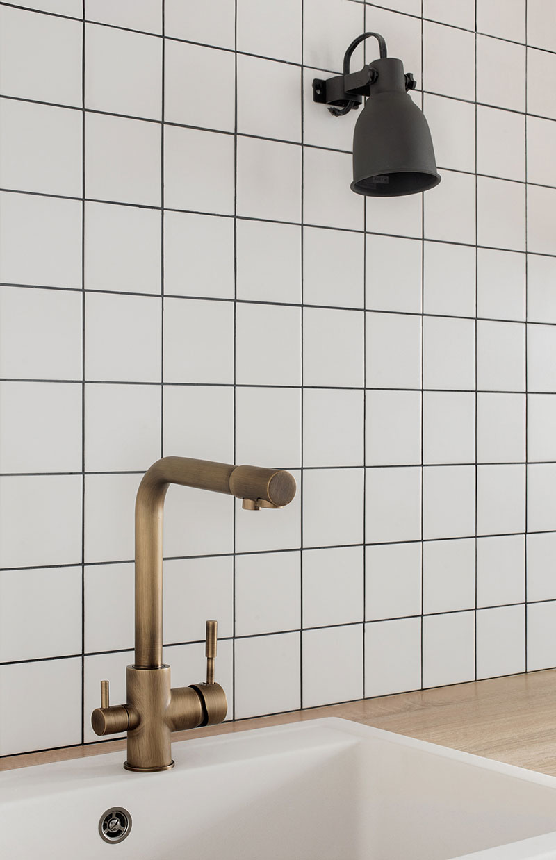 乌克兰基辅时尚简约 Airbnb 公寓设计-6