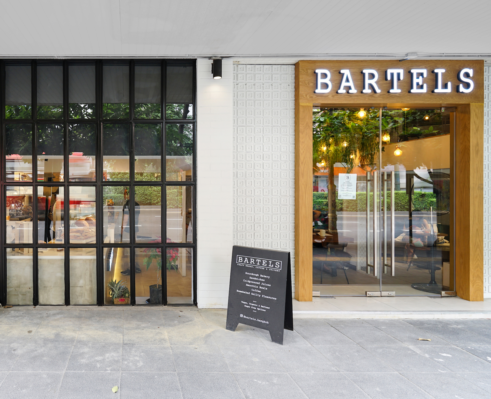 曼谷绿色健康的“BARTELS”烘焙果汁店丨泰国曼谷丨Whitespace Ltd.-9