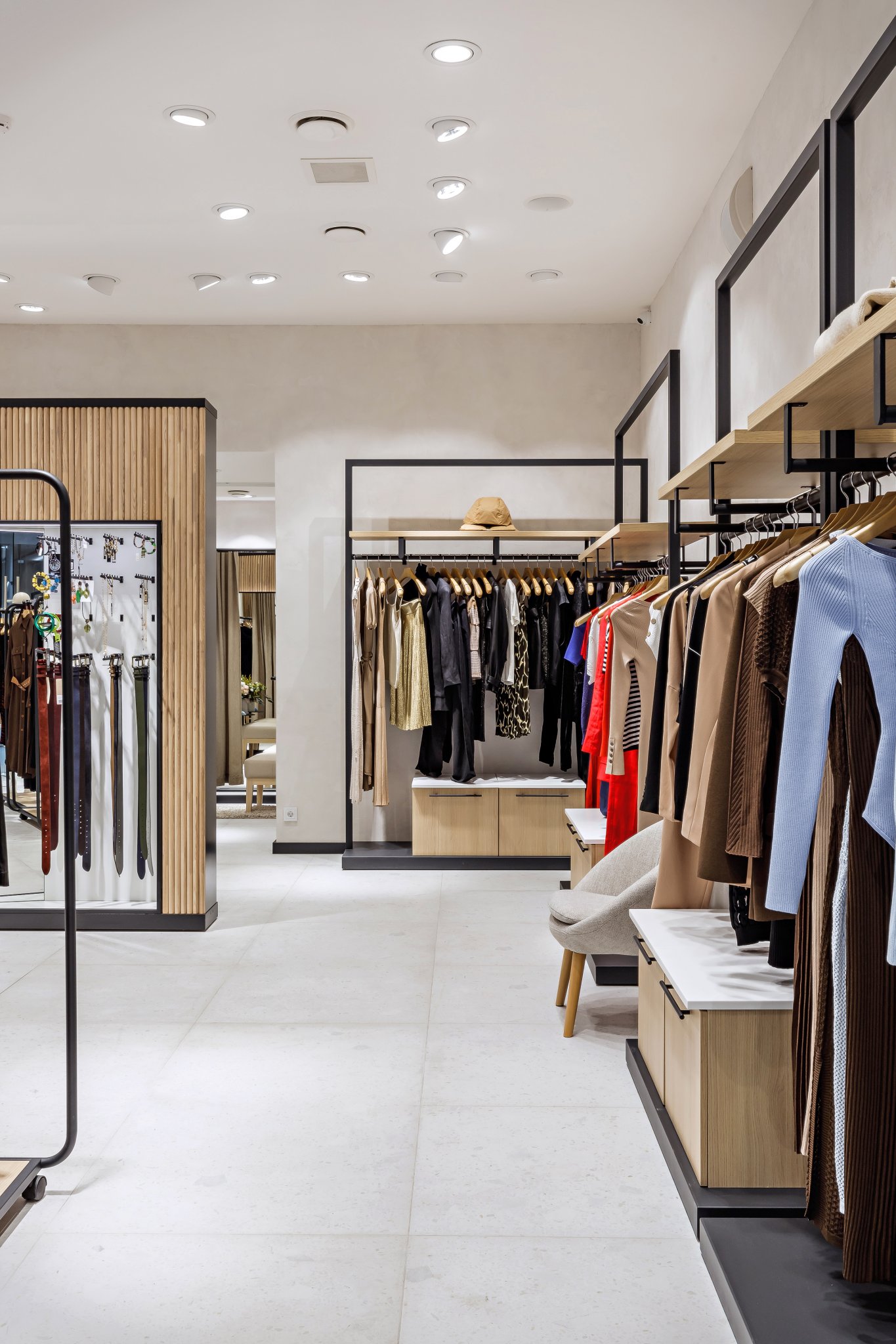 俄罗斯 Brusnika 品牌店设计丨Tatiana Kazantseva-10