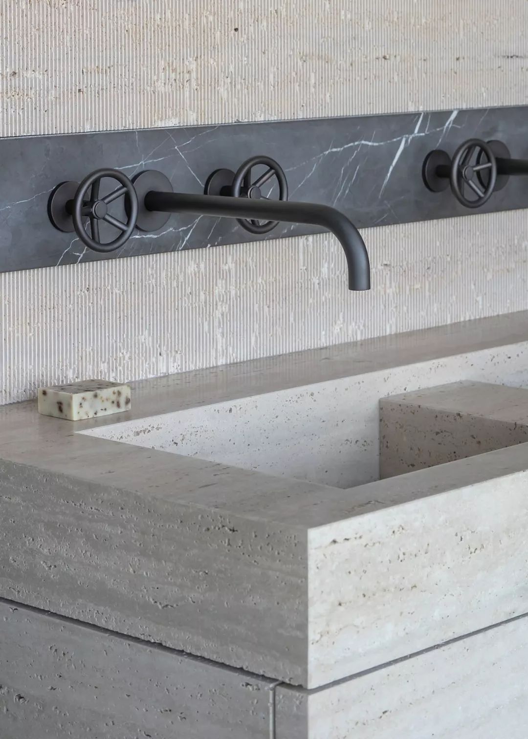 重塑传统，Caprini & Pellerin 建筑美学解读-26