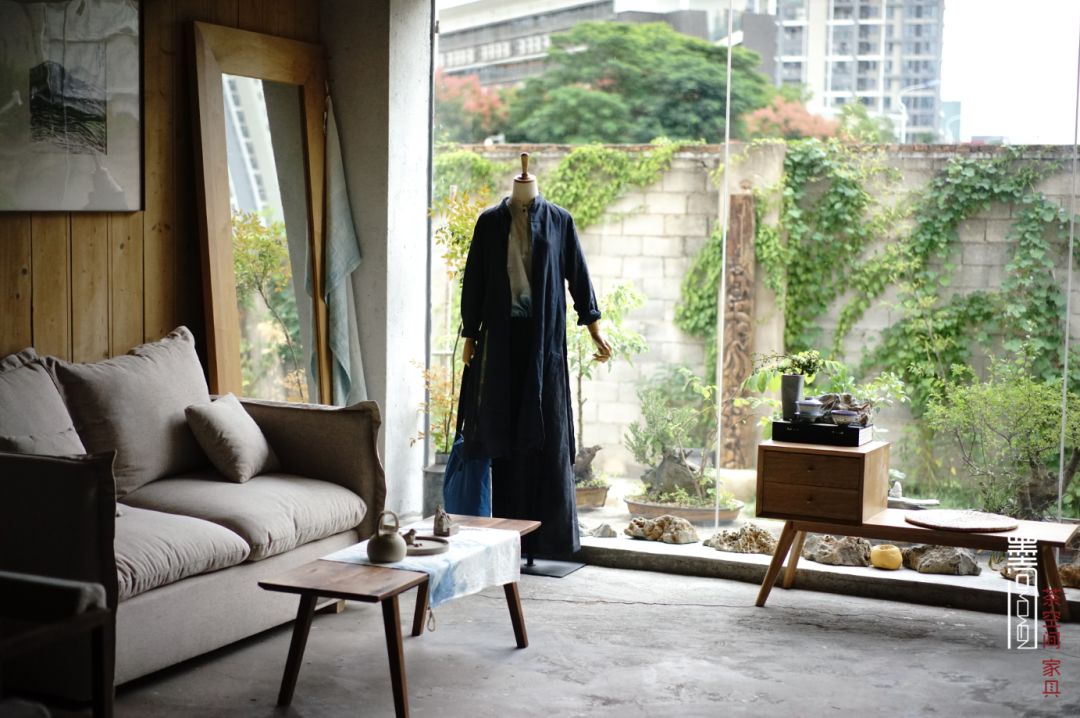 茶空间的家具妙用 | 组织分隔、色调搭配与氛围营造-21