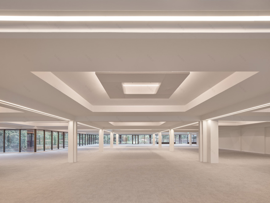 British studios regenerate landmark "Hanging Gardens of Basingstoke" office-25