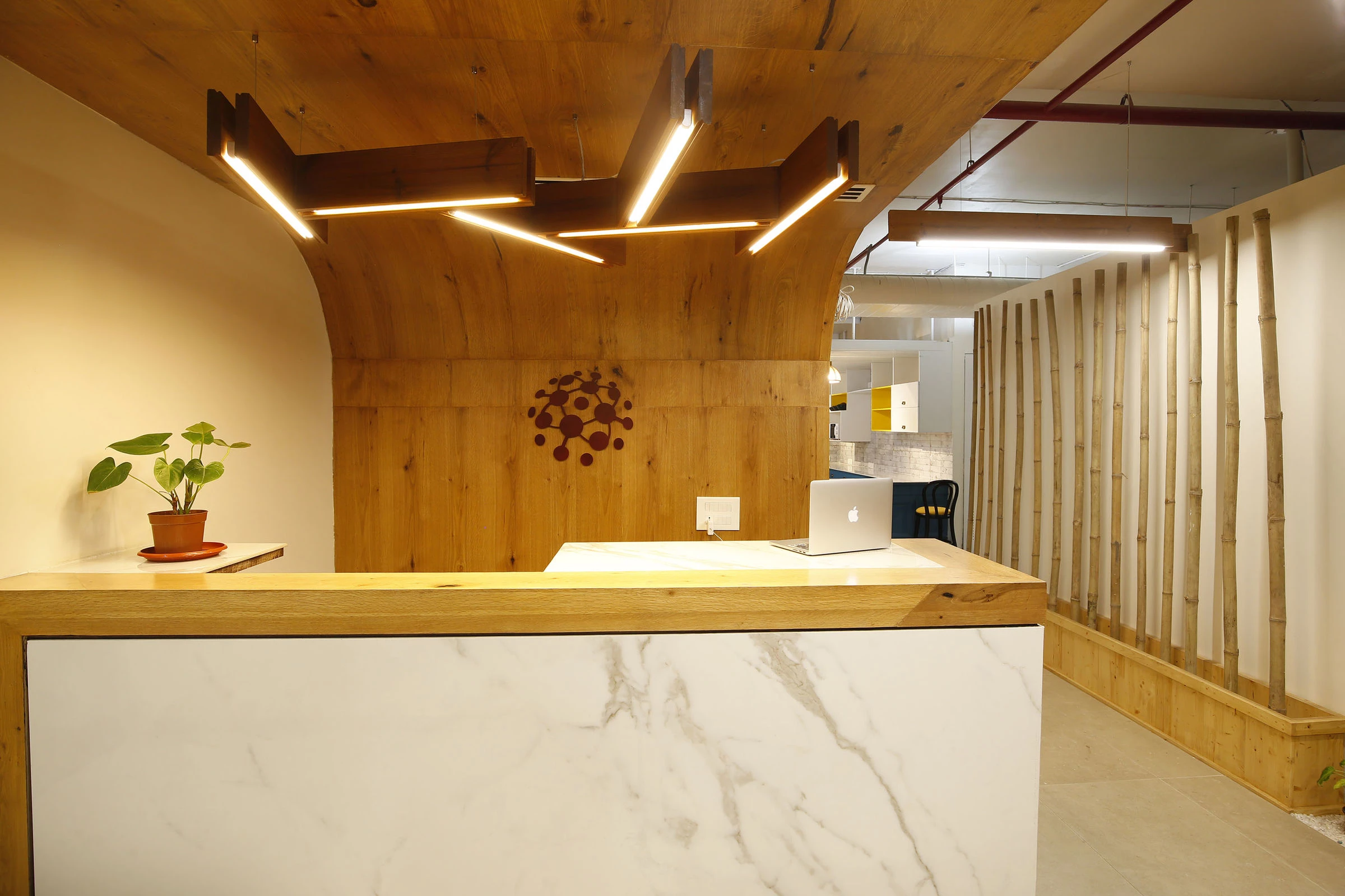 活力四溢的印度总部办公空间-32