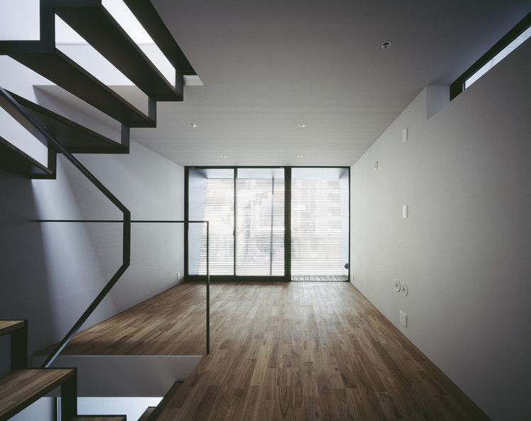 名古屋小户型住宅的“鸟巢”设计-12