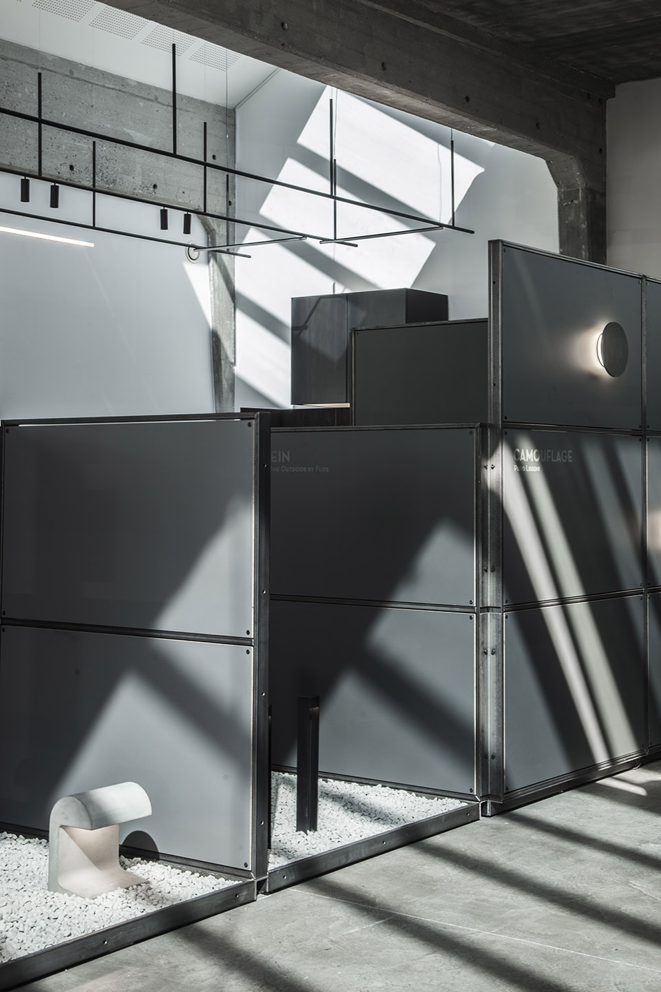 丹麦FLOS灯光展厅 / OEO Studio-27