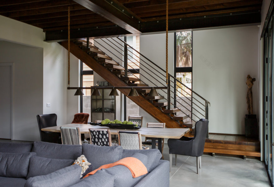 大西洋海滨现代住宅的工业风设计-21