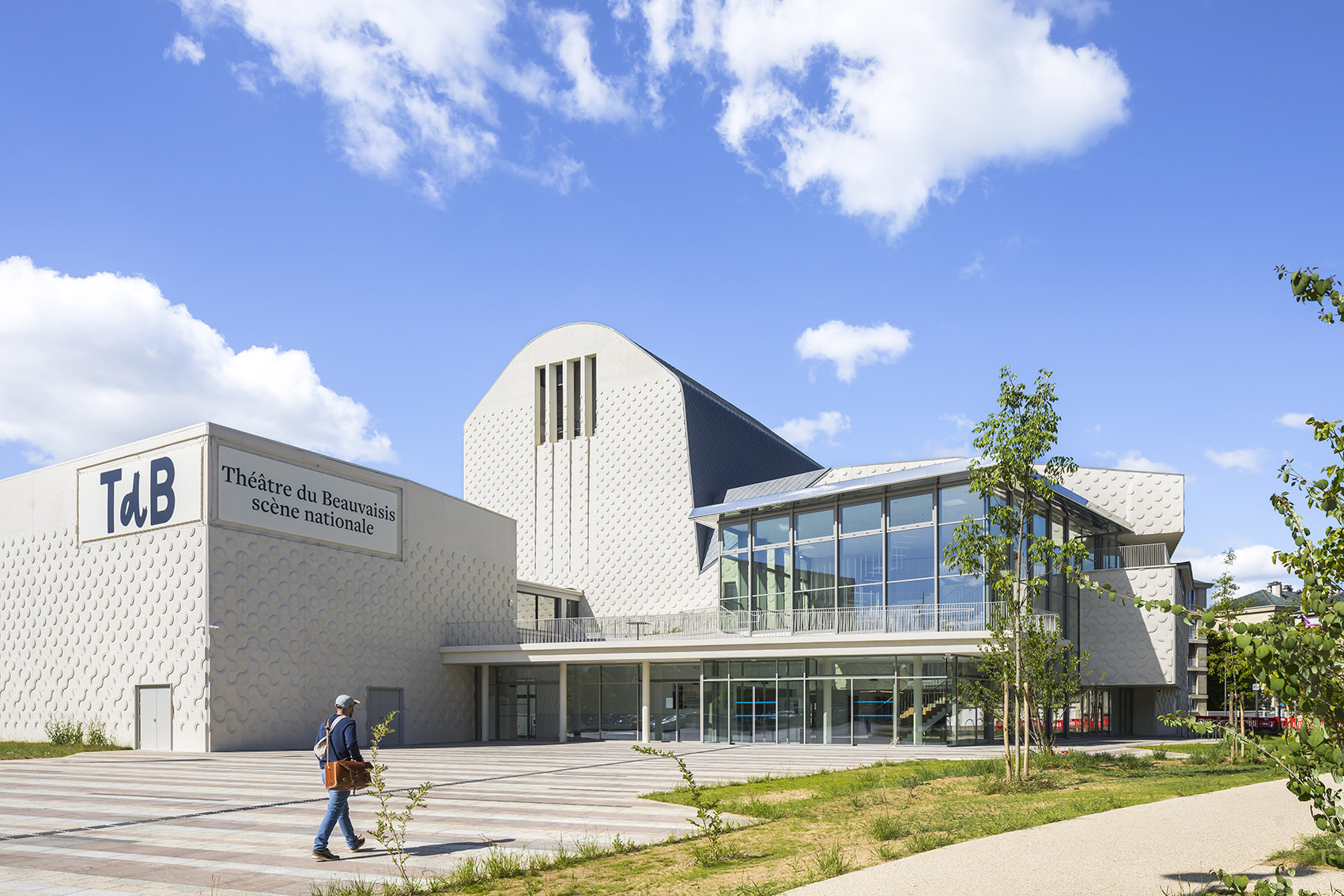 Beauvaisis剧院丨法国丨The atelier AJC-86