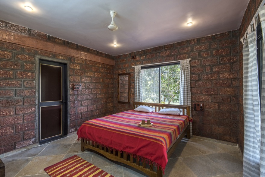 Krupachaya Farmhouse Q-42