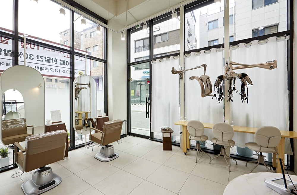 12 平米现代简约美容院 成本低效果好-7