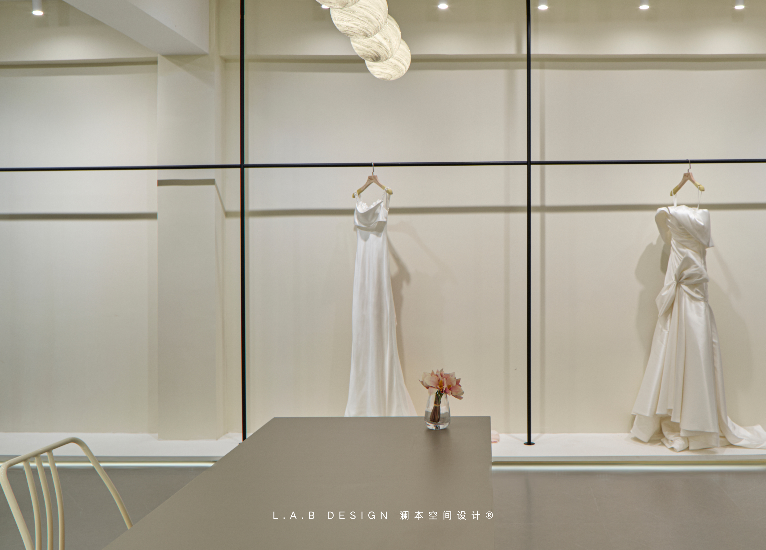 白月婚纱试衣空间设计丨中国南京丨L.A.B DESIGN（澜本）-39