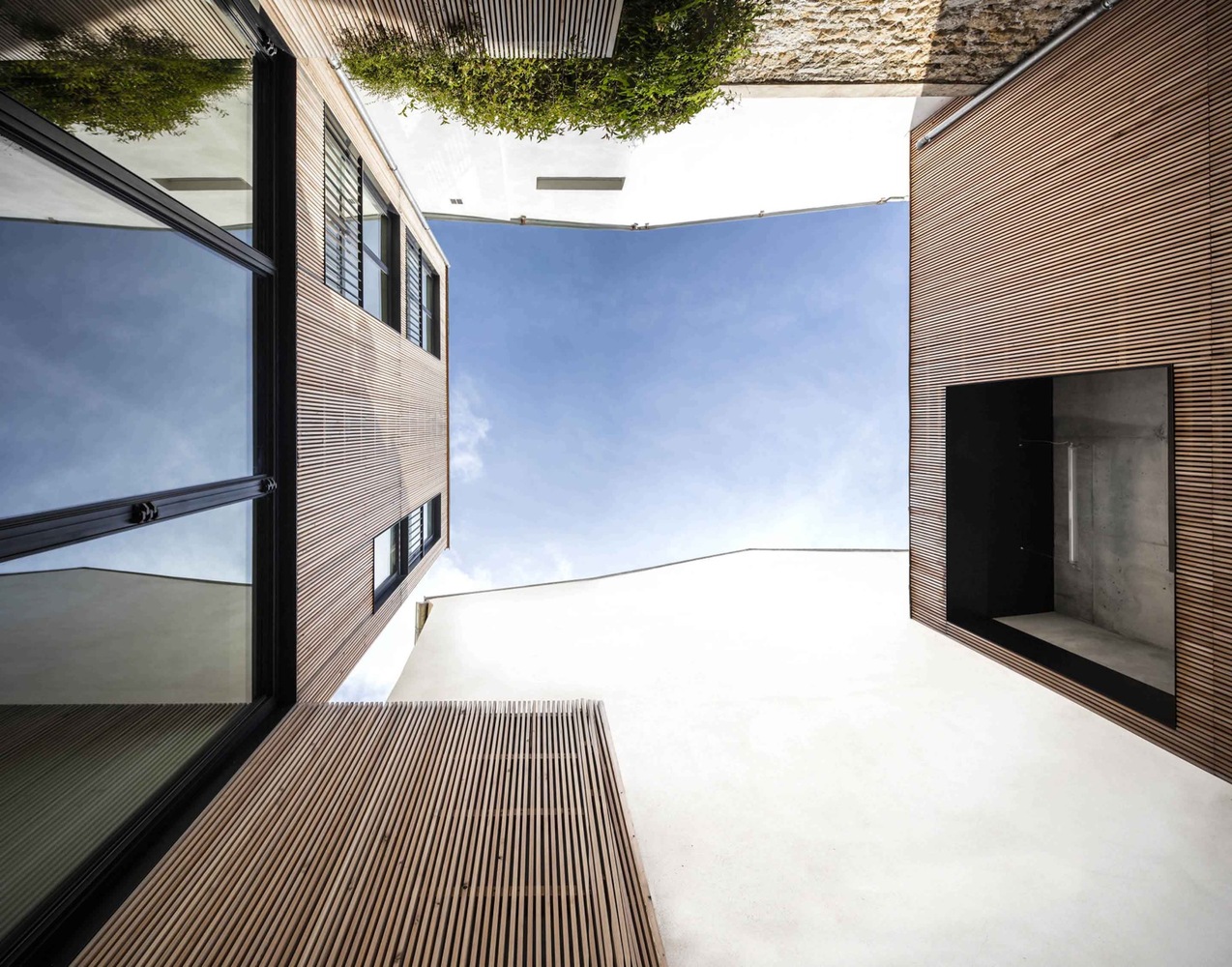 巴黎绿意盎然的家庭住宅-24