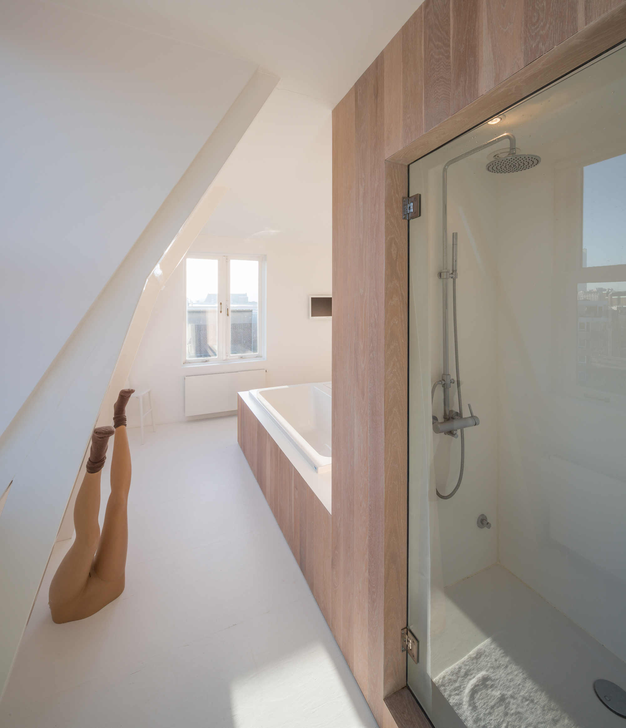 荷兰别墅变豪华公寓,经典与当代的完美融合-15