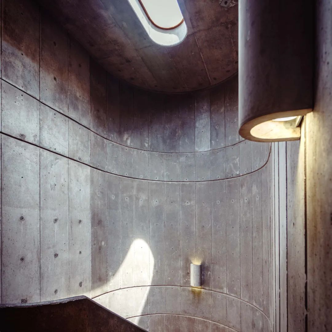 粗野乌托邦 · John Andrews 的理想重塑丨加拿大多伦多-29