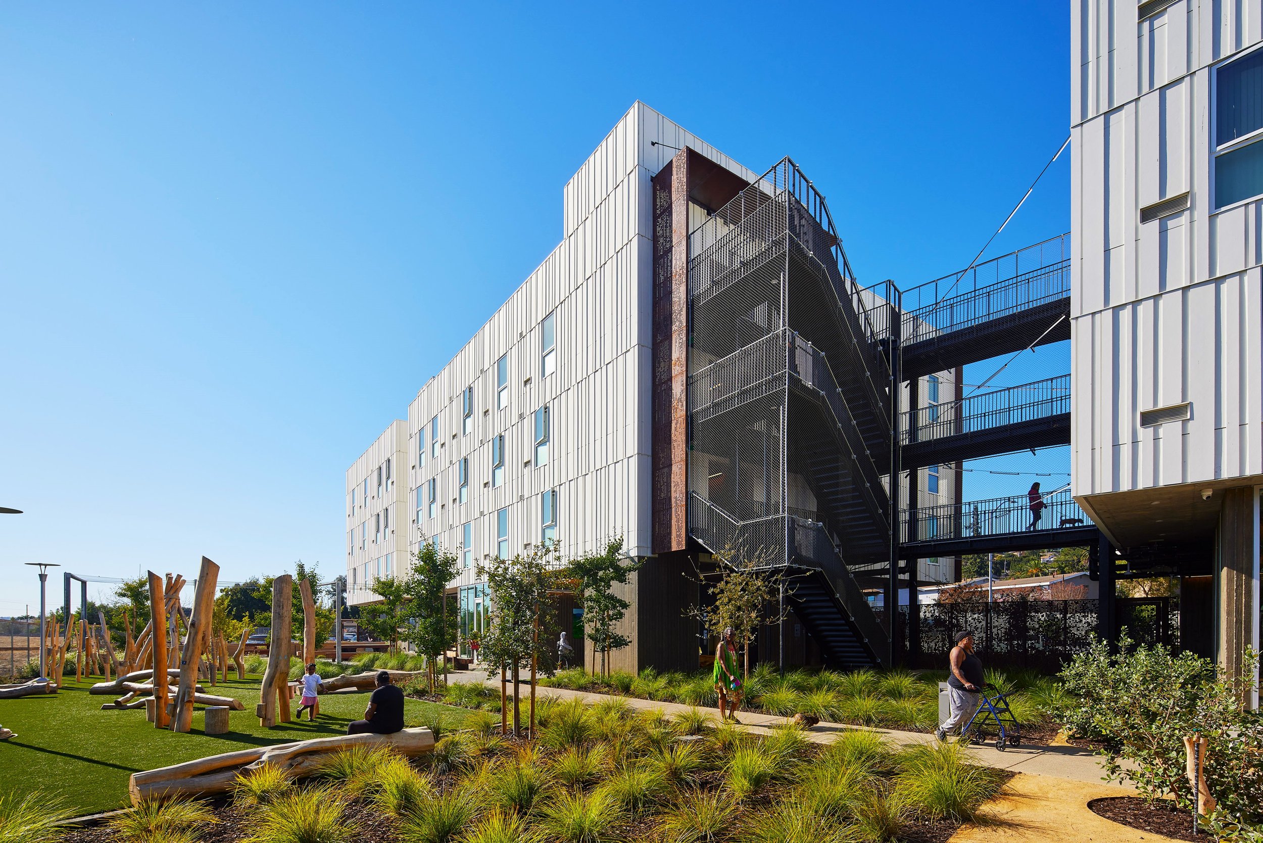 Blue Oak Landing — Fletcher Studio-44