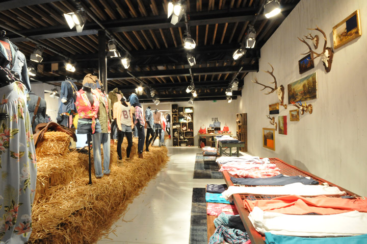 BREAD＆BUTTER柏林   希尔费格牛仔-1