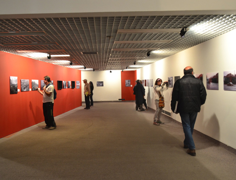 Sady Gonzalez 摄影展-15