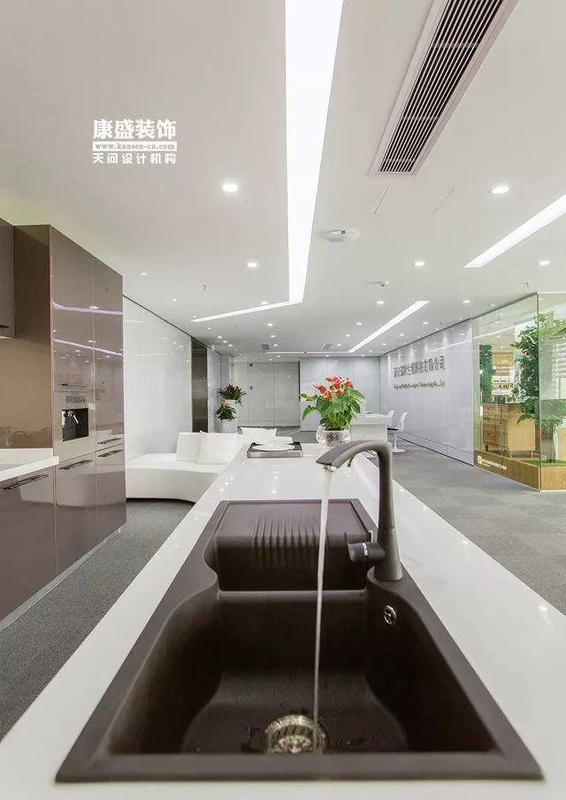 康盛装饰┃1500㎡极简办公空间本•色，打造科技与艺术的人文价值-53